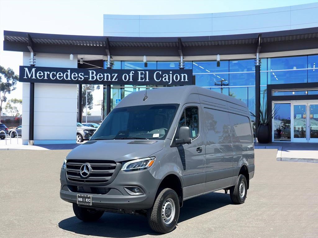 2025 Mercedes-Benz Sprinter Cargo Van Base's photo