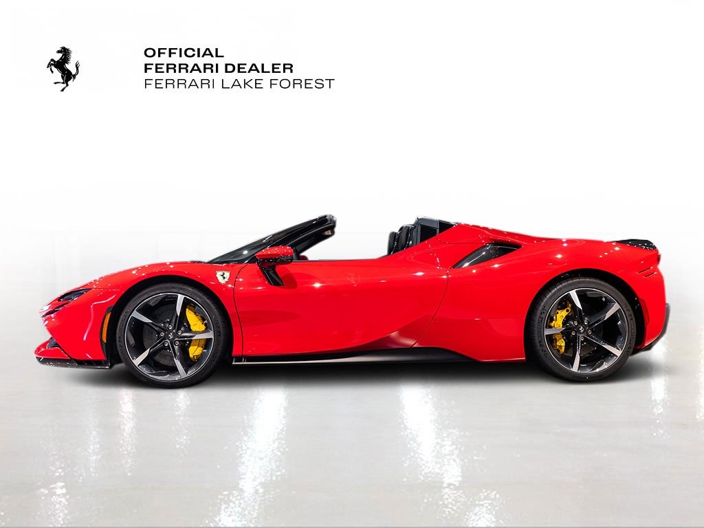 2023 Ferrari SF90 Spider Base photo 3
