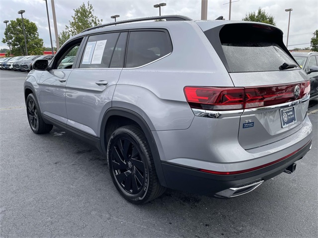 2024 Volkswagen Atlas SE Technology photo 4