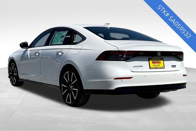 2025 Honda Accord Hybrid Touring photo 3