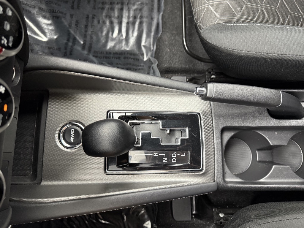 2024 Mitsubishi Outlander Sport ES photo 47