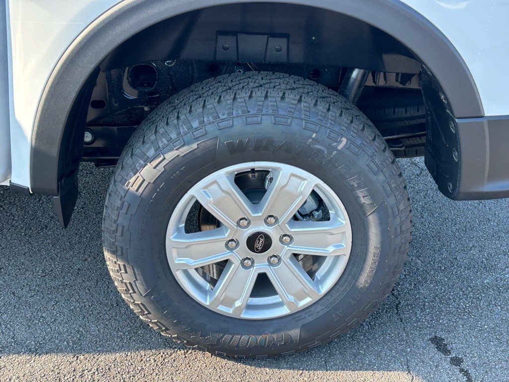 2025 Ford Ranger XL photo 4