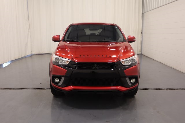 2018 Mitsubishi Outlander Sport SE photo 3