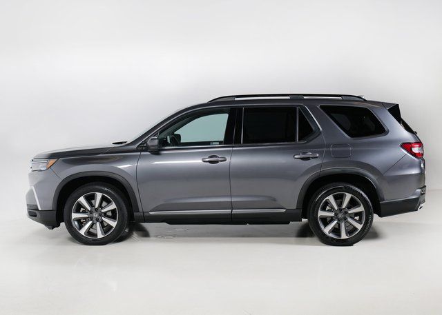 2023 Honda Pilot Elite photo 6