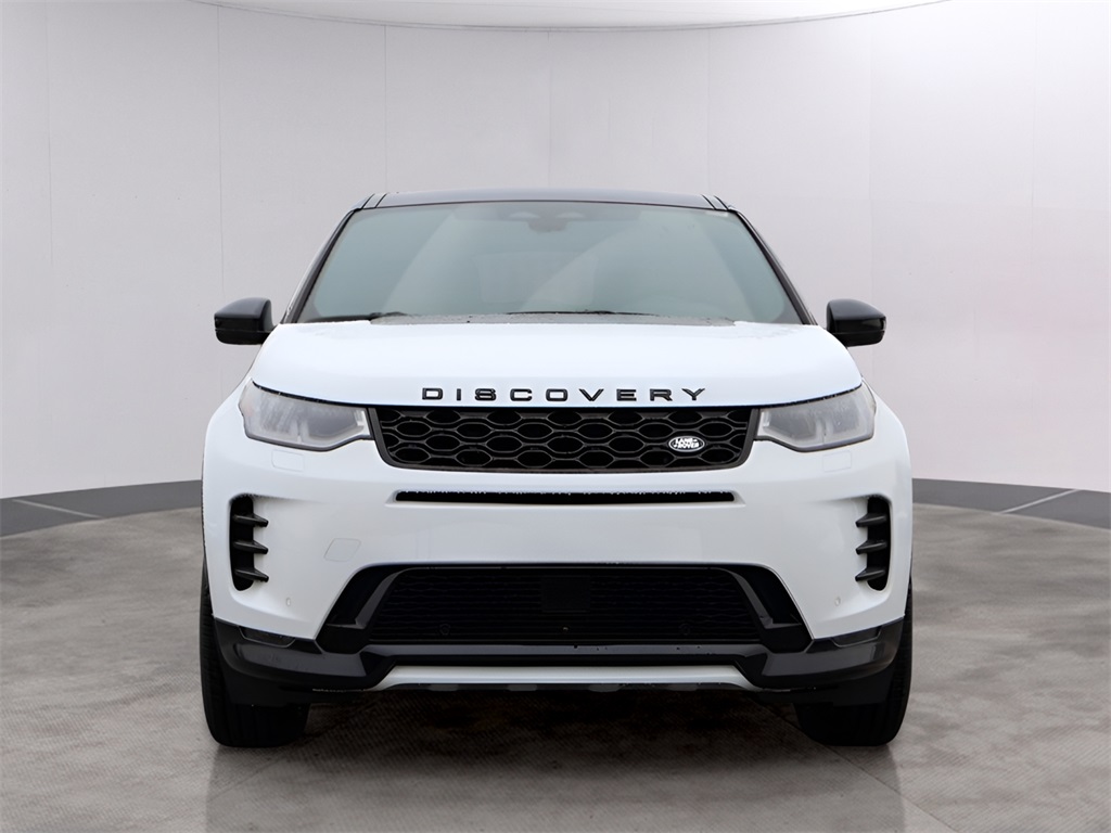 2025 Land Rover Discovery Sport SE photo 2