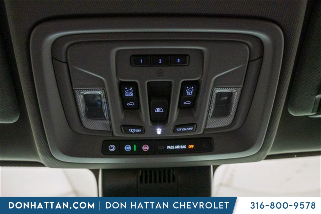2026 Chevrolet Silverado RST photo 22