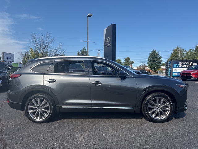 2023 Mazda CX-9 Grand Touring photo 2