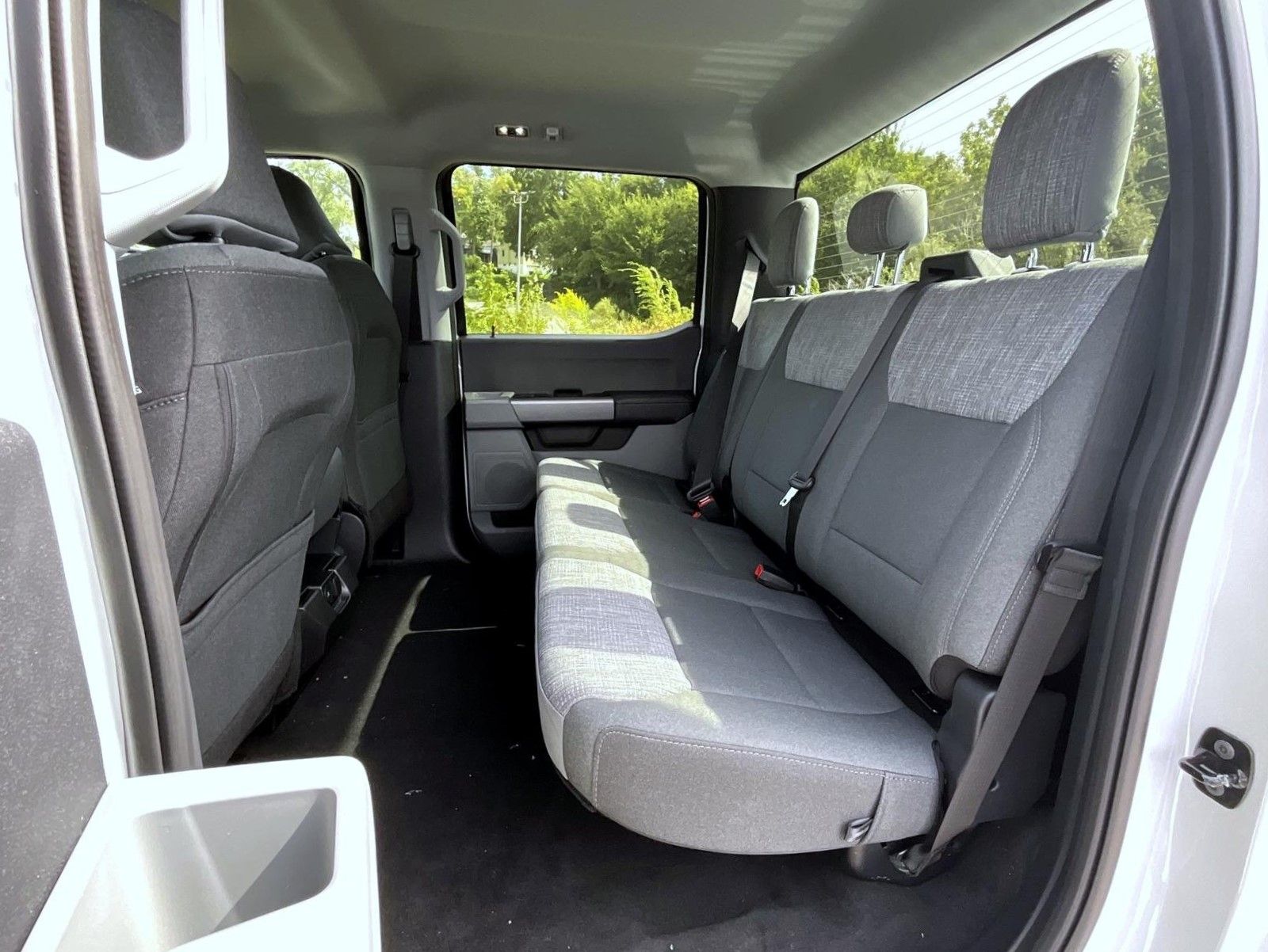 2026 Ford F-350 photo 11