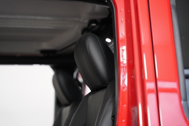 2025 Jeep Gladiator Sport photo 22