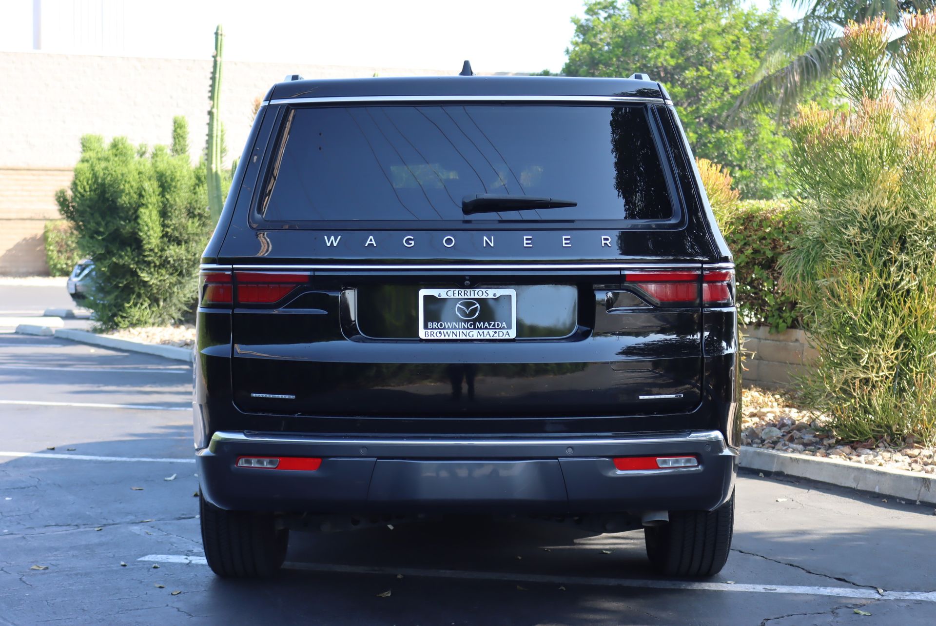 2022 Jeep Wagoneer Series I photo 4