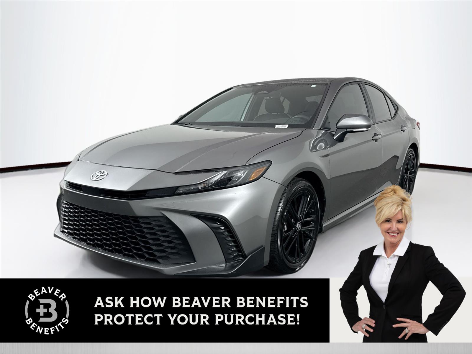 2025 Toyota Camry SE's photo