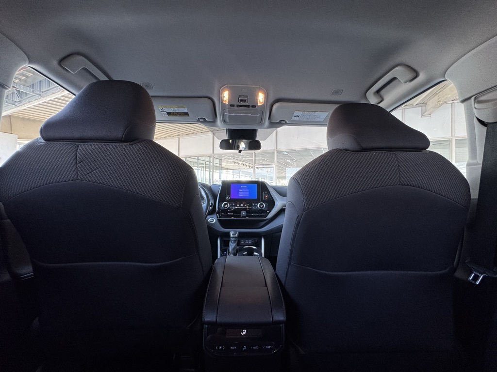 2023 Toyota Highlander L photo 14