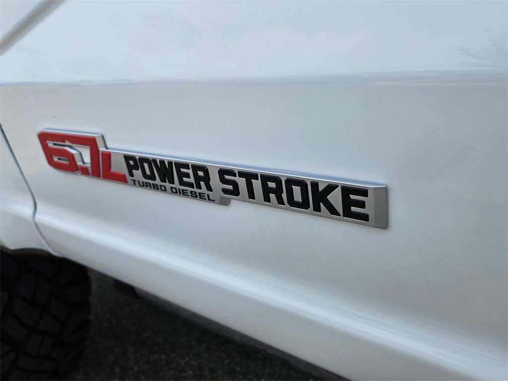 2025 Ford F-250 Lariat photo 40