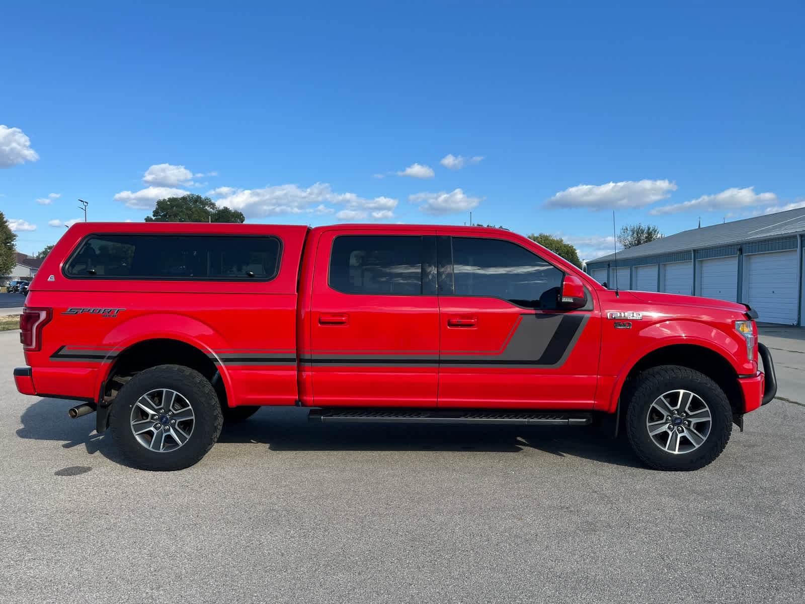 2015 Ford F-150 Lariat photo 4