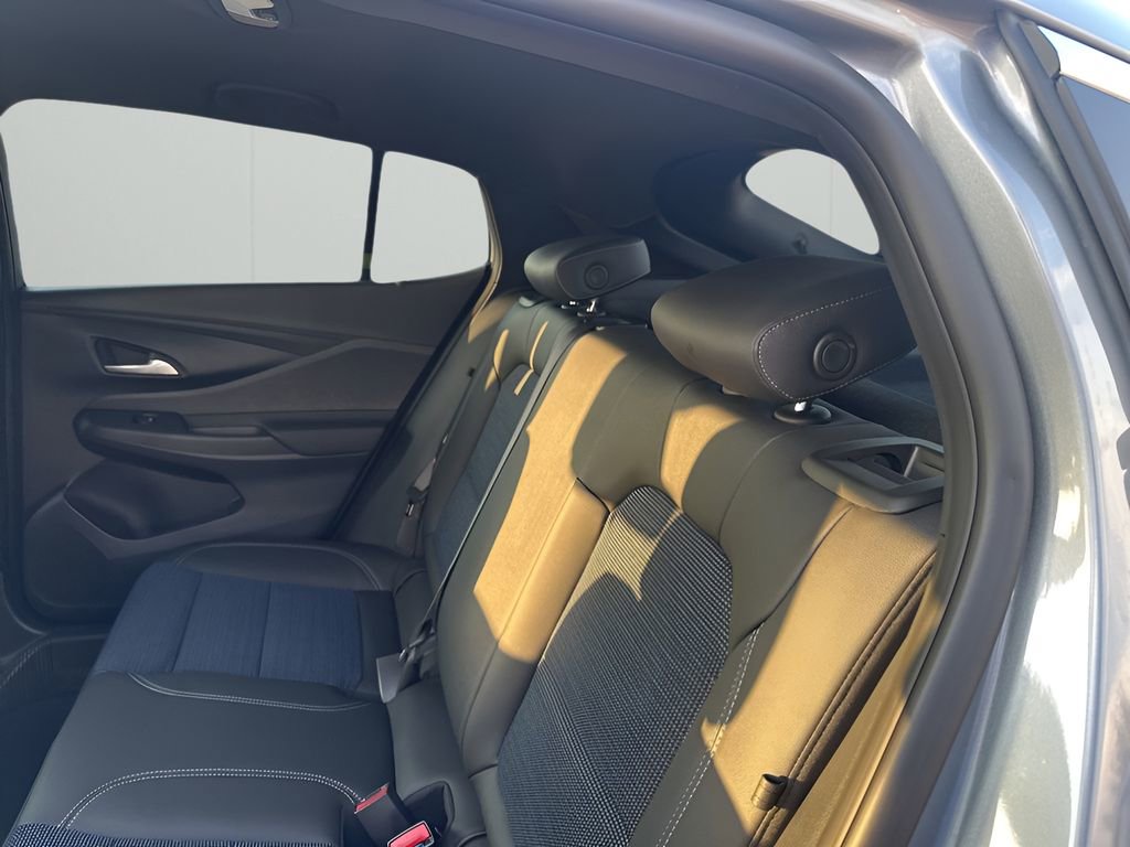 2025 Buick Envista Preferred photo 19