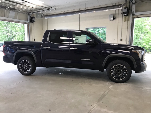 2025 Toyota Tundra Limited CrewMax photo 2
