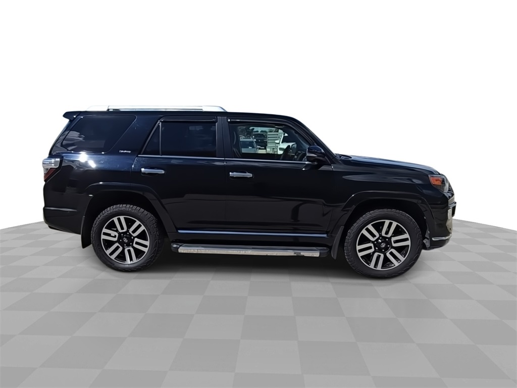 2022 Toyota 4Runner Limited photo 9