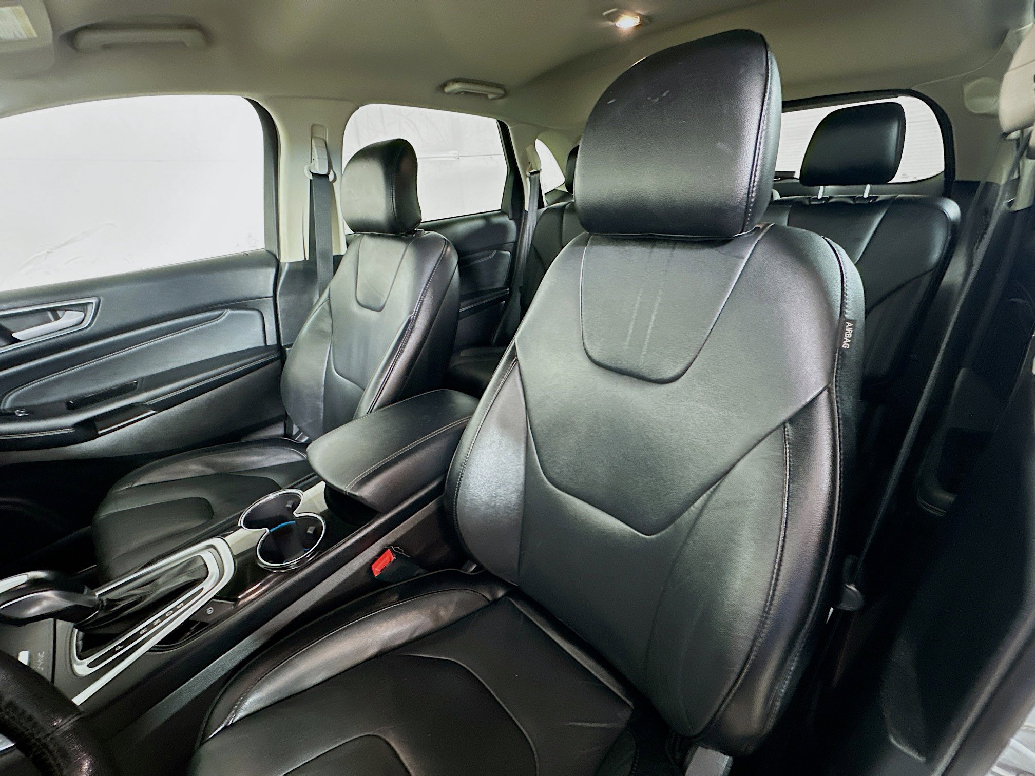 2017 Ford Edge Titanium photo 19