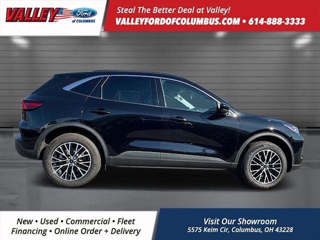 2024 Ford Escape Plug-In Hybrid Base photo 4