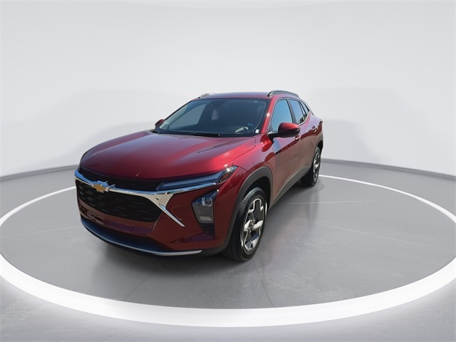 2025 Chevrolet Trax LT photo 4