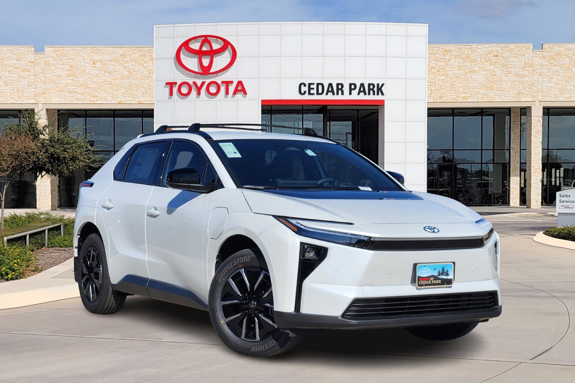 2026 Toyota bZ XLE's photo