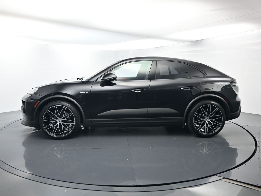 Certified 2024 Porsche Macan Base with VIN WP1AA2XA9RL001439 for sale in West Palm Beach, FL