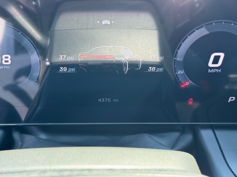 2024 Dodge Charger R/T photo 26