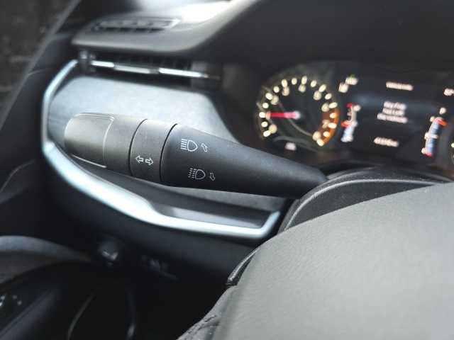 2024 Jeep Compass Latitude photo 13