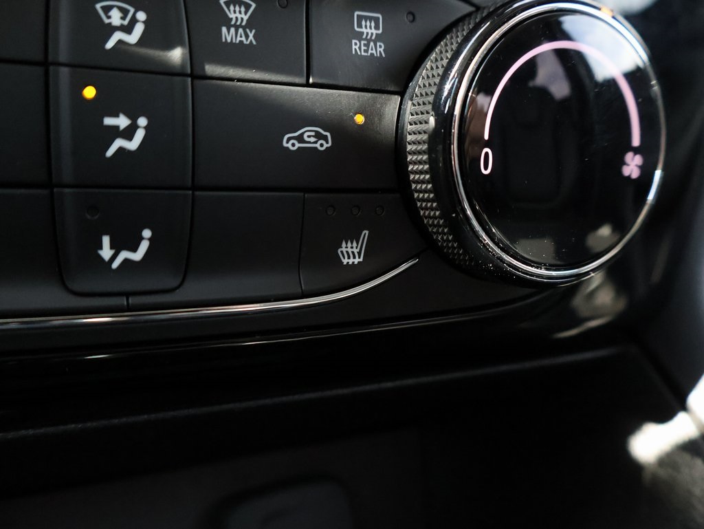 2024 Buick Encore GX Sport Touring photo 31