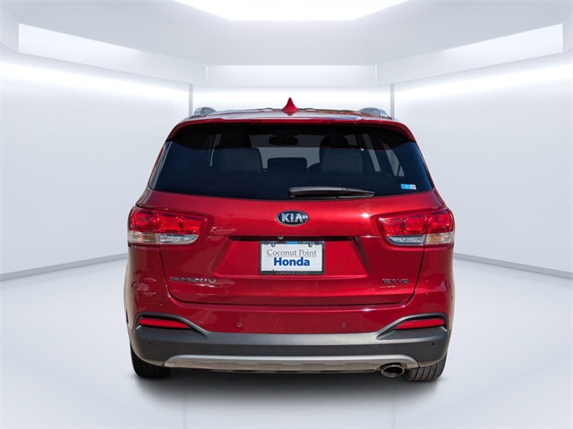 2017 Kia Sorento EX photo 2