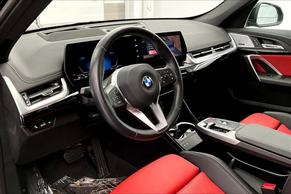 2025 Bmw X1 XDrive28i photo 3