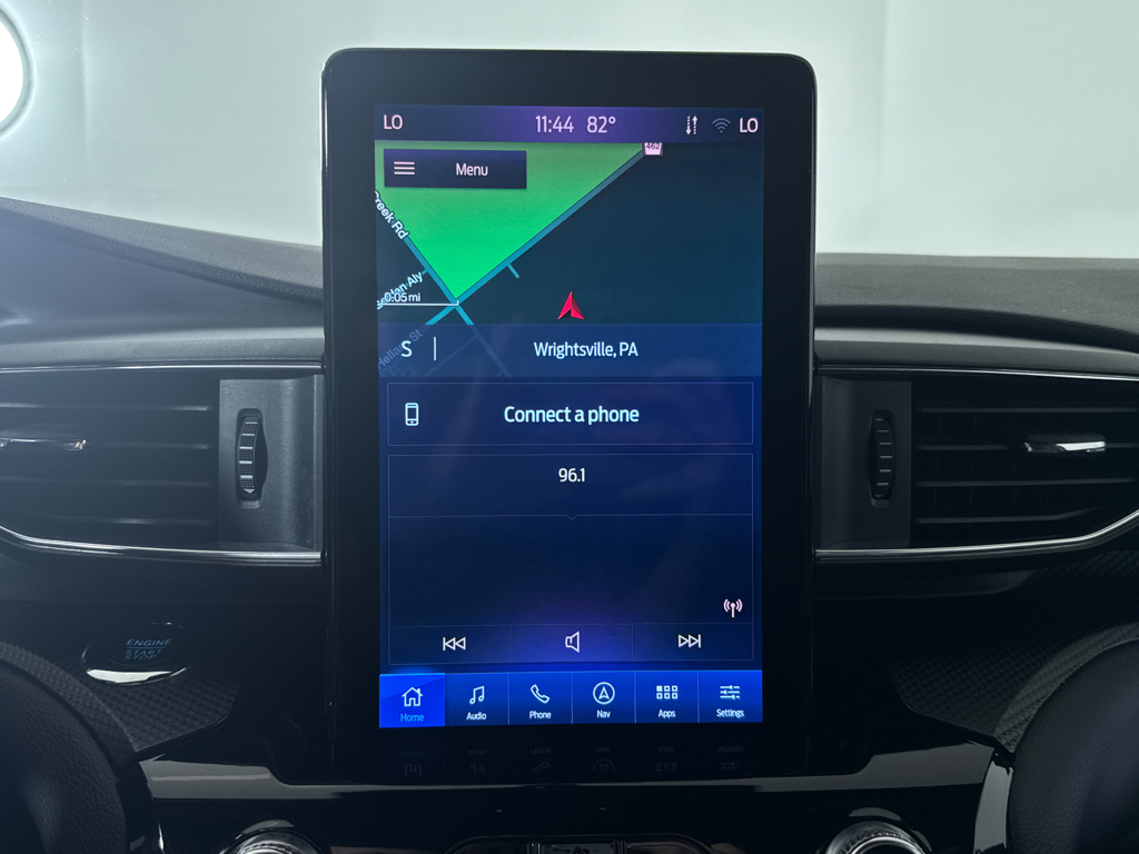 2023 Ford Explorer ST photo 5