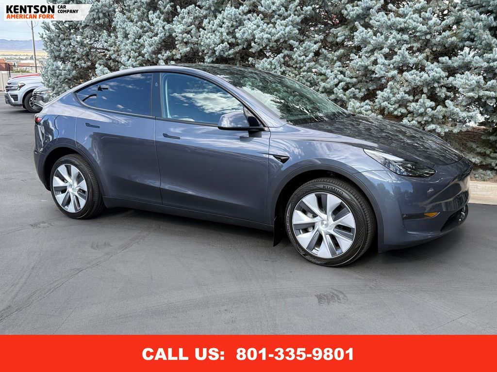 2023 Tesla Model Y Long Range photo 11