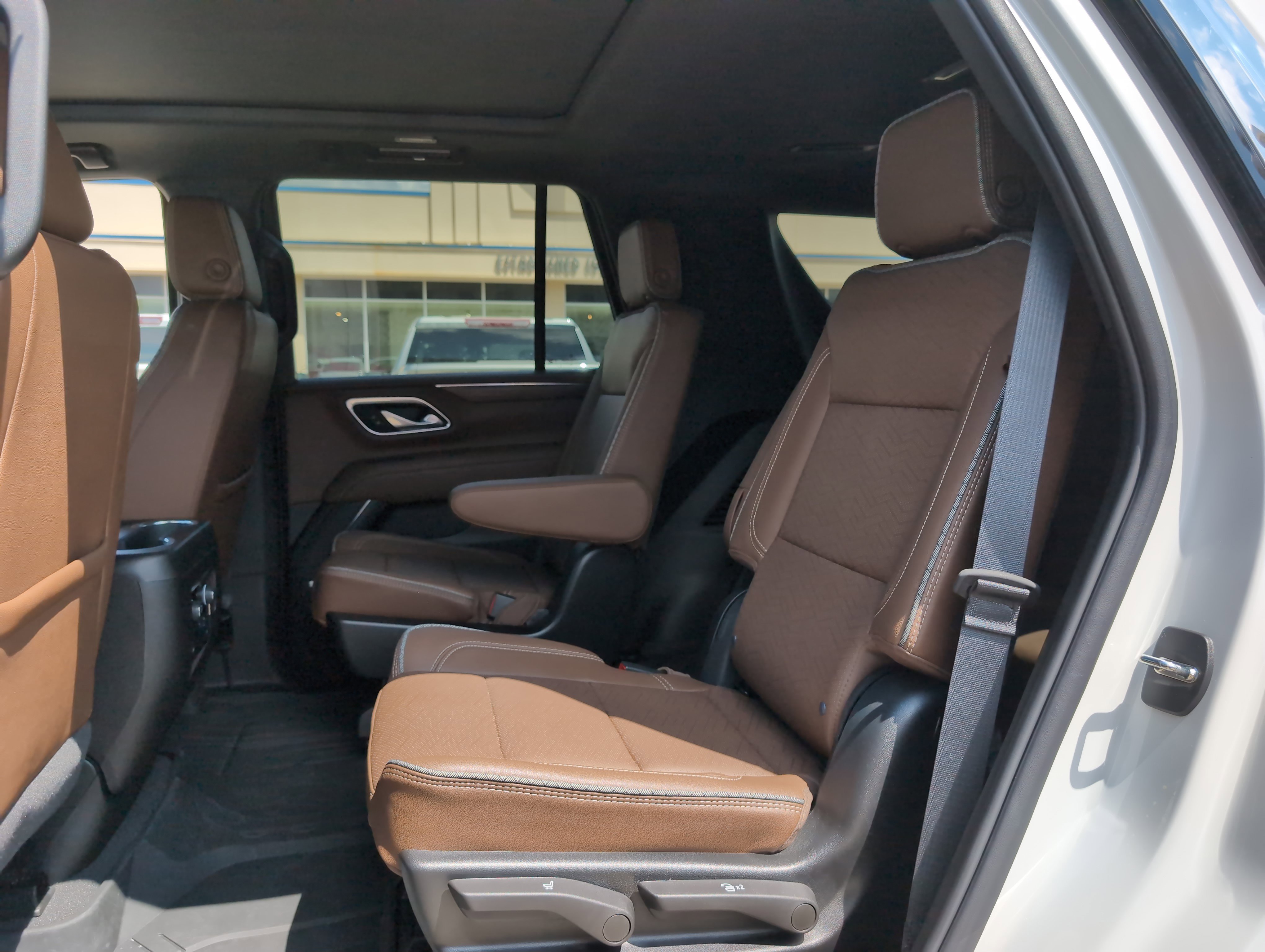2024 Chevrolet Tahoe High Country photo 22