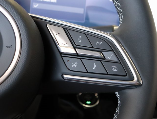2025 Buick Envision Sport Touring photo 21