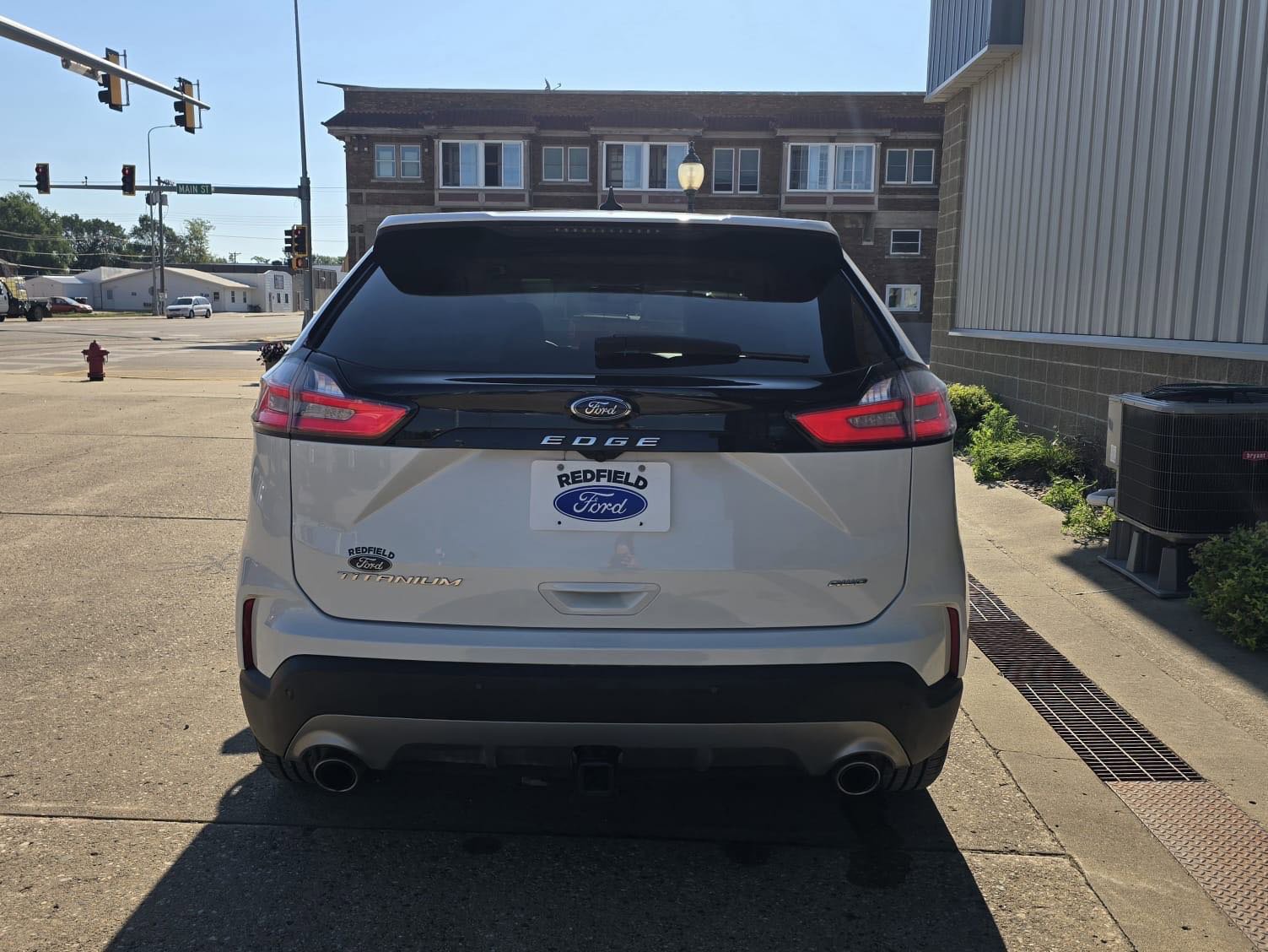 2021 Ford Edge Titanium photo 6