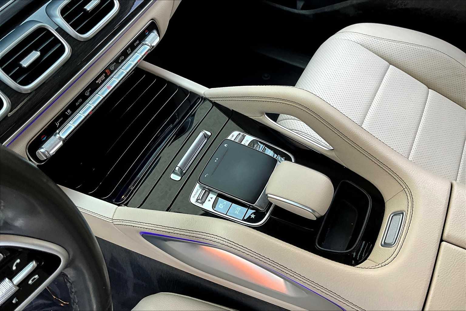 2020 Mercedes Benz GLE 350 4MATIC photo 11