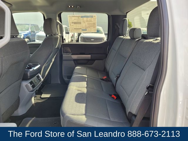2025 Ford F-150 Lightning XLT photo 12