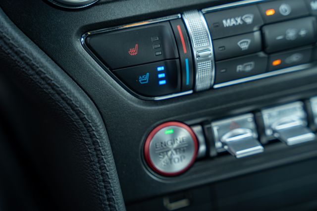 2022 Ford Mustang GT Premium photo 28
