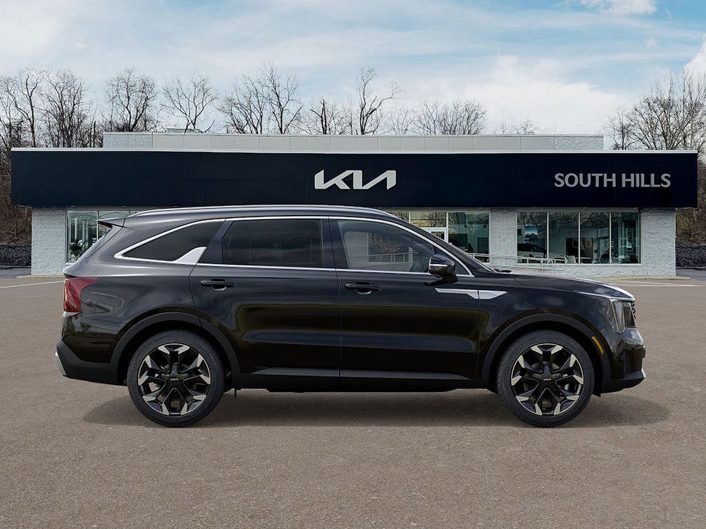 2026 Kia Sorento EX photo 5