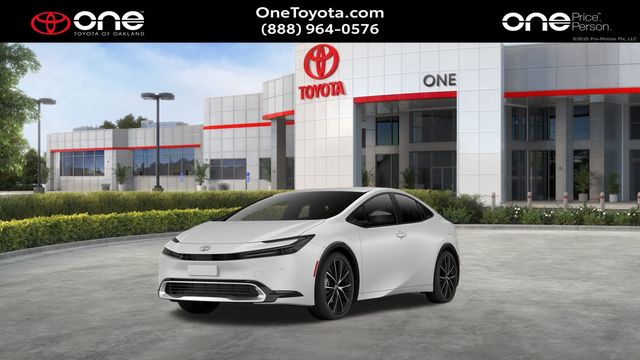 2026 Toyota Prius XLE's photo