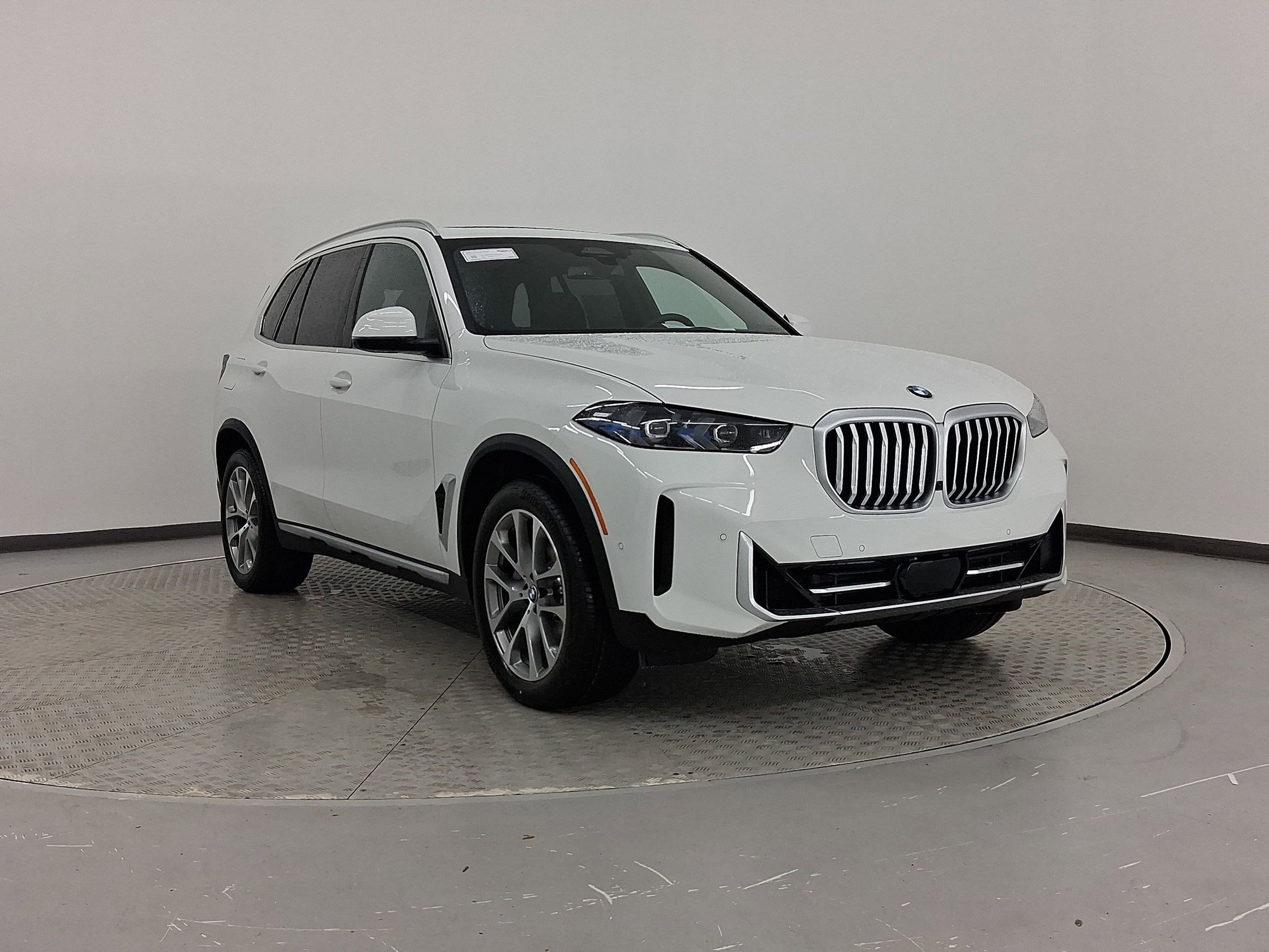 2026 Bmw X5 sDrive40i photo 3