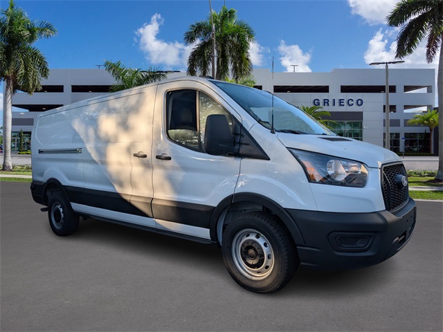 2026 Ford Transit Van Base's photo