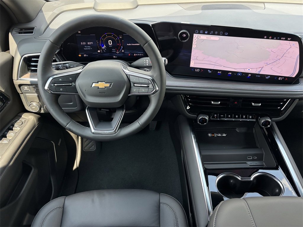 2025 Chevrolet Tahoe LT photo 2