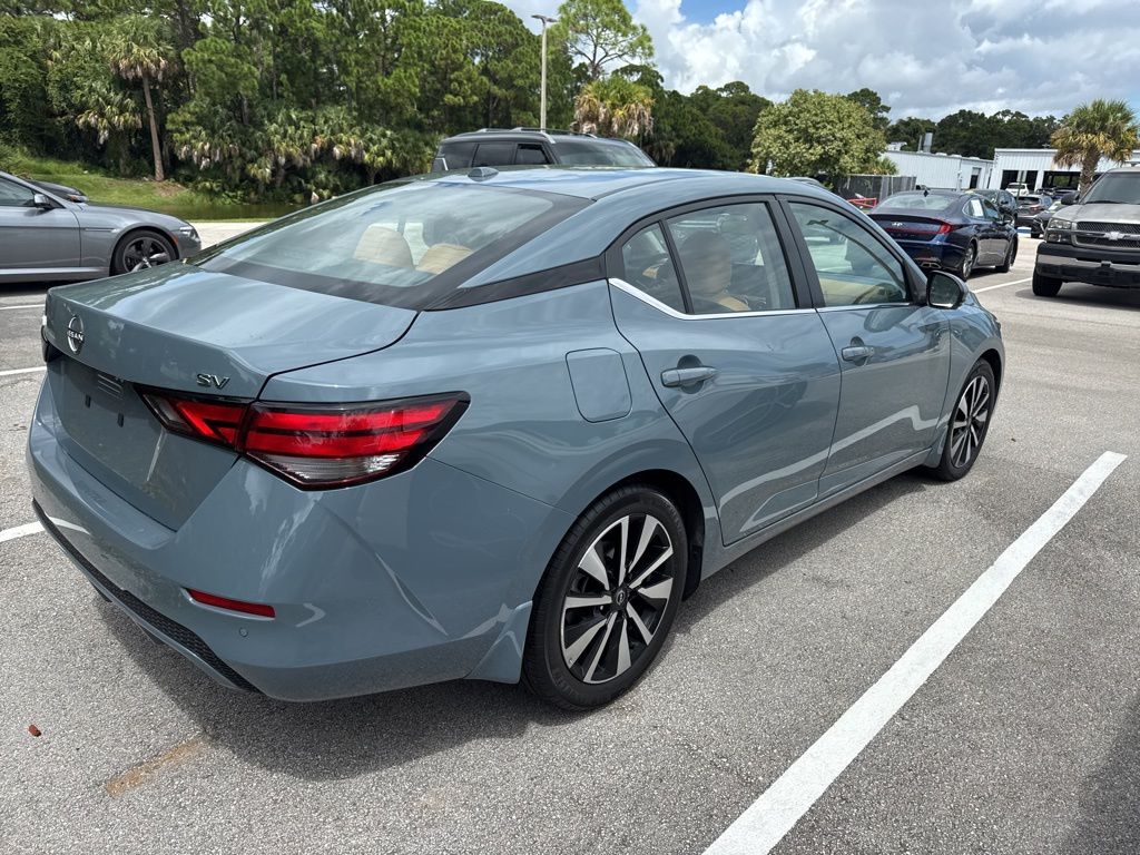 2024 Nissan Sentra SV photo 4