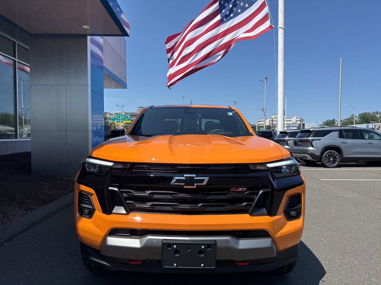2026 Chevrolet Colorado Z71 photo 3