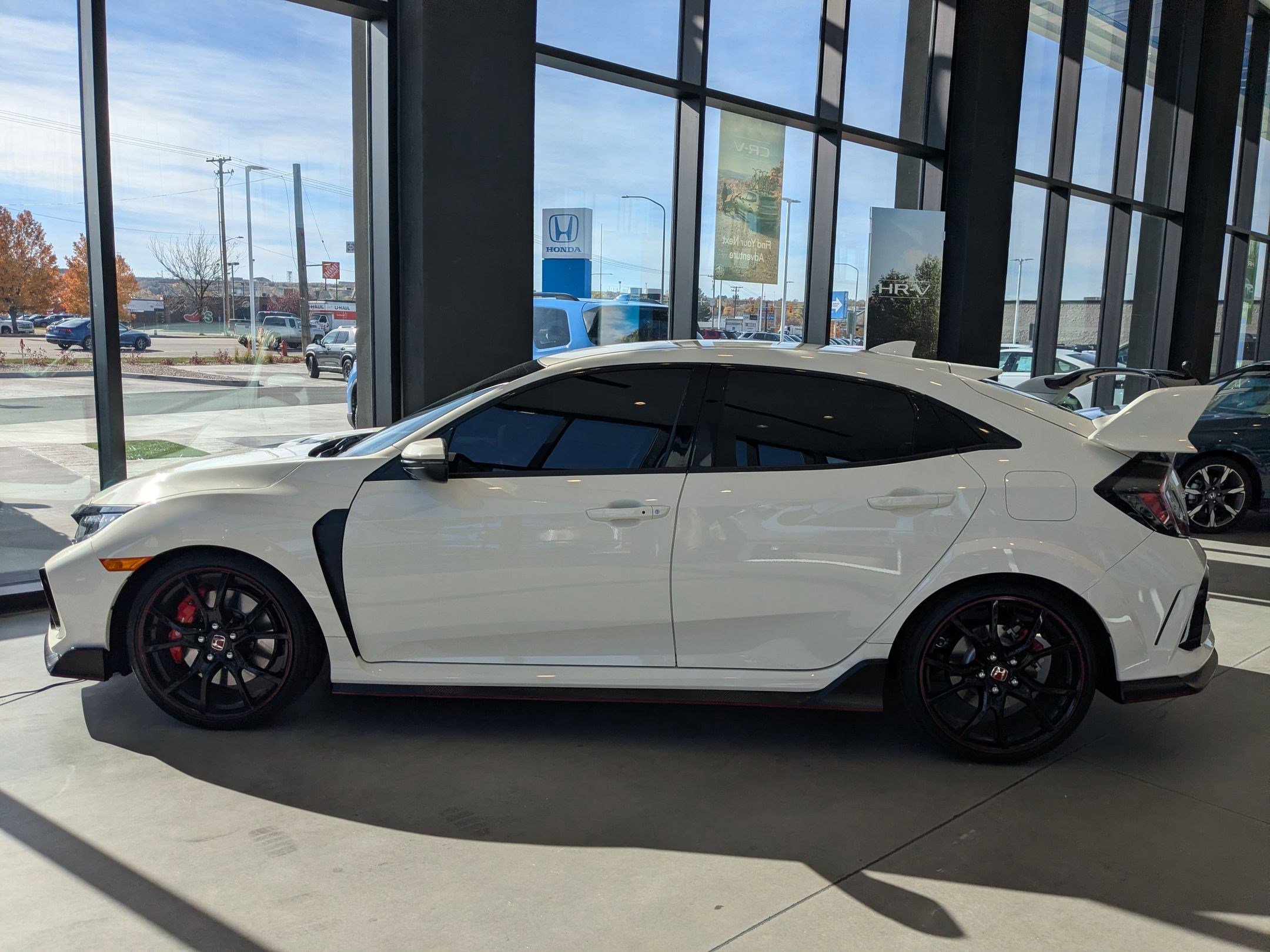 2021 Honda Civic Type R Touring photo 2