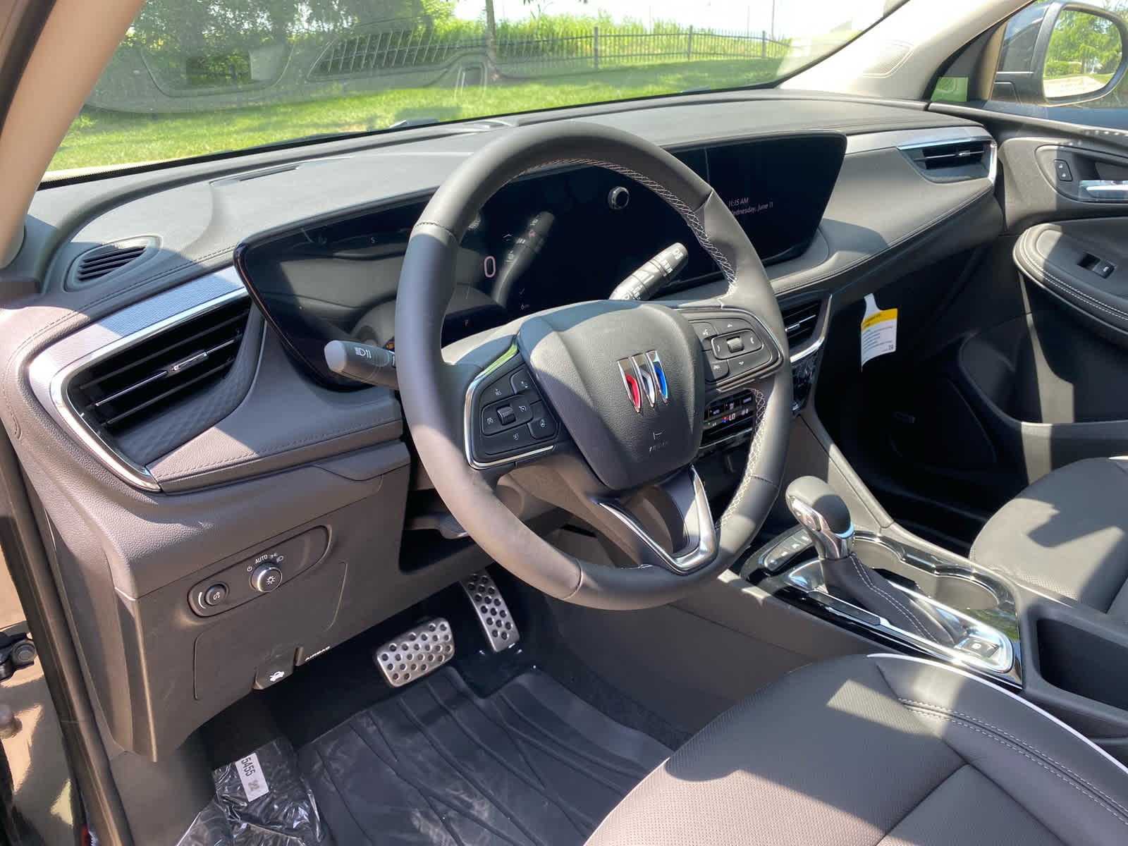 2026 Buick Encore GX Avenir photo 13