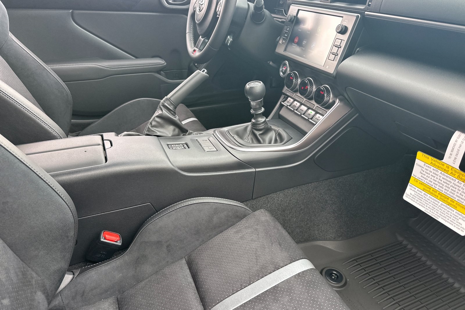 2025 Toyota GR86 Premium photo 16