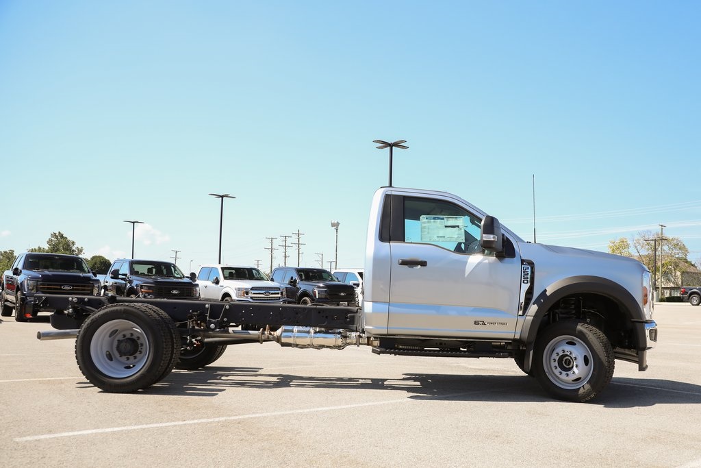 2024 Ford F-550 XL photo 10